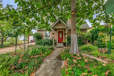 921 S Holly Street, Medford, OR 97501 - Photo 46