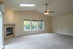 61536 SE Ascha Rose Ct, Bend, OR 97702 - Photo 6