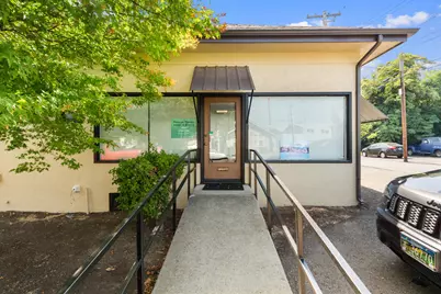 147 N Holly Street, Medford, OR 97501 - Photo 30