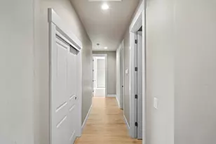 1146 Pumpkin, Eagle Point, OR 97524 - Photo 4