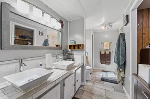 2900 Rogue River Dr, Eagle Point, OR 97524 - Photo 14