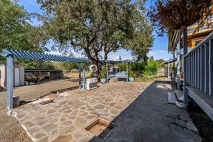 2900 Rogue River Dr, Eagle Point, OR 97524 - Photo 28