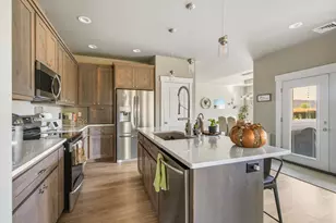 2944 SE Triangle Outfit Dr, Prineville, OR 97754 - Photo 8