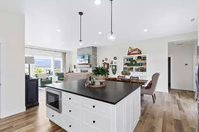 3811 Coal Mine Road, Medford, OR 97504 - Photo 16