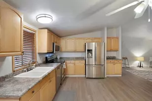 52926 Shady Ln, La Pine, OR 97739 - Photo 10