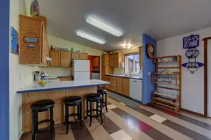 89048 W Campbell Dr, Christmas Valley, OR 97641 - Photo 12