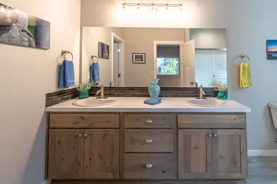 2911 NW Hemlock Lane, Redmond, OR 97756 - Photo 22