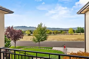 4474 Brownridge Terrace, Medford, OR 97504 - Photo 4