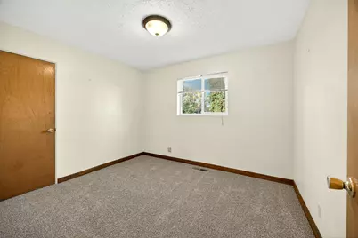 2435 Stearns Way, Medford, OR 97501 - Photo 42