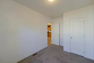 1201 SW 28th St, Redmond, OR 97756 - Photo 30