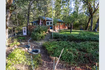 151 Ewe Creek Road, Grants Pass, OR 97526 - Photo 30