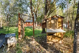 151 Ewe Creek Rd, Grants Pass, OR 97526 - Photo 18