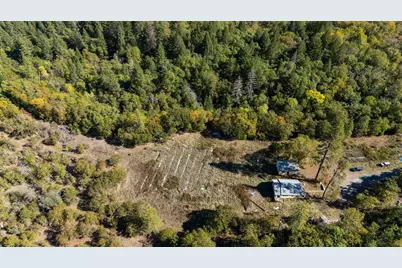 379 Savage Creek Road, Grants Pass, OR 97527 - Photo 2