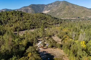 379 Savage Creek Rd, Grants Pass, OR 97527 - Photo 20