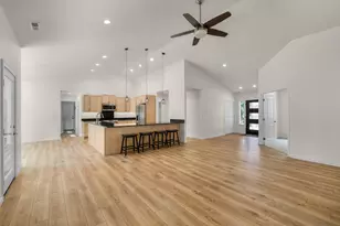 15943 Cascade Ln, La Pine, OR 97739 - Photo 12
