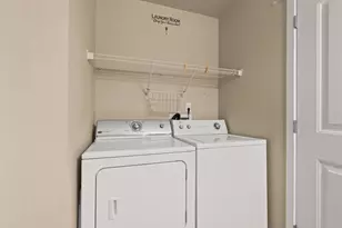 241 Cherry Bark Ln, Medford, OR 97501 - Photo 12