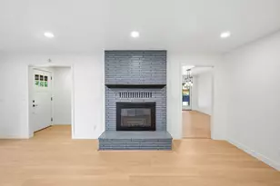 872 Morrison Ave, Medford, OR 97504 - Photo 6