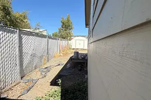 4445 Southside, Klamath Falls, OR 97603 - Photo 32