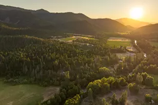 11677 Hwy 238, Jacksonville, OR 97530 - Photo 4