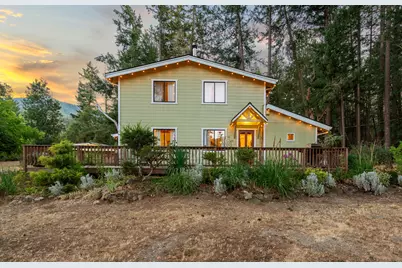 11677 Hwy 238, Jacksonville, OR 97530 - Photo 18