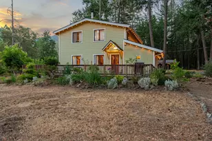 11677 Hwy 238, Jacksonville, OR 97530 - Photo 30
