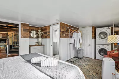 11677 Hwy 238, Jacksonville, OR 97530 - Photo 48