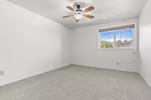 233 Clay St, Ashland, OR 97520 - Photo 16