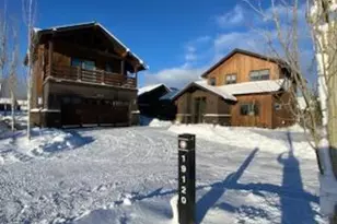 19120 Gateway Loop, Bend, OR 97702 - Photo 4