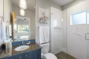 19120 Gateway Loop, Bend, OR 97702 - Photo 18