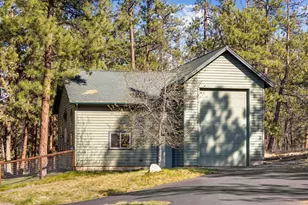 69128 Bay Dr, Sisters, OR 97759 - Photo 42