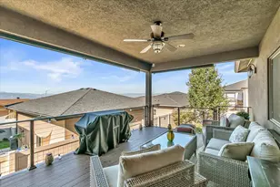 1835 Plateau Dr, Medford, OR 97504 - Photo 36