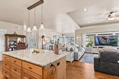 1835 Plateau Drive, Medford, OR 97504 - Photo 24