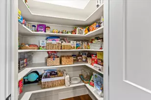 1835 Plateau Dr, Medford, OR 97504 - Photo 18