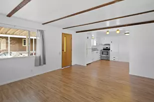 306 Sandlewood Dr, Grants Pass, OR 97526 - Photo 12