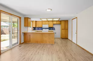 540 Jeanette Ave, Medford, OR 97501 - Photo 6