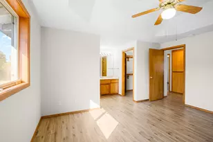 540 Jeanette Ave, Medford, OR 97501 - Photo 16