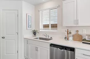 2657 Steadman Ave, Medford, OR 97501 - Photo 10