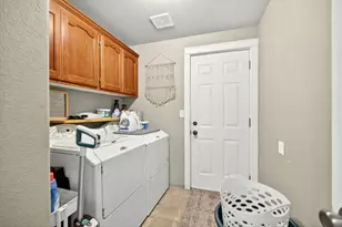 2825 Duell Ave, Medford, OR 97501 - Photo 20