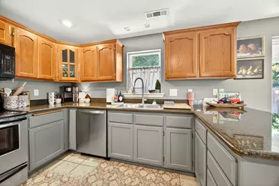 2825 Duell Avenue, Medford, OR 97501 - Photo 14