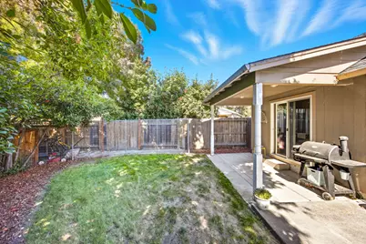 2825 Duell Avenue, Medford, OR 97501 - Photo 32