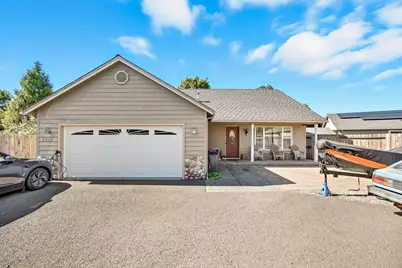 2825 Duell Avenue, Medford, OR 97501 - Photo 4