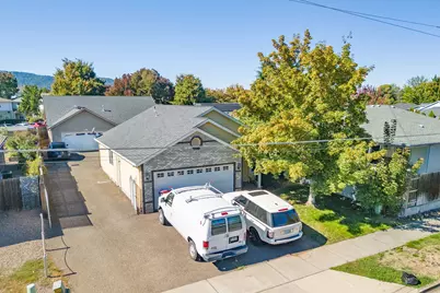 2825 Duell Avenue, Medford, OR 97501 - Photo 62