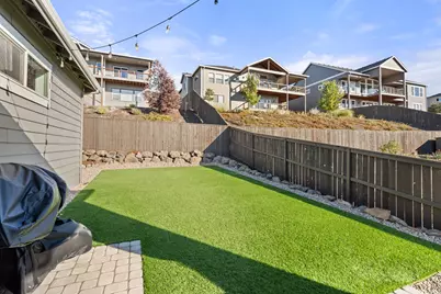 523 W La Strada Circle, Medford, OR 97504 - Photo 50