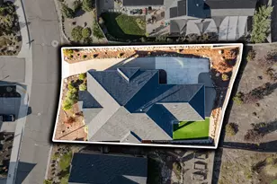 523 W La Strada Circle, Medford, OR 97504 - Photo 68