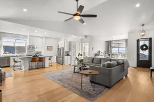 523 W La Strada Circle, Medford, OR 97504 - Photo 16