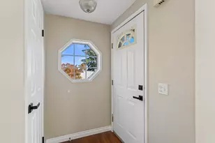 3955 South Stage Rd, Medford, OR 97501 - Photo 8