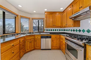 1916 Old Military Rd, Central Point, OR 97502 - Photo 16