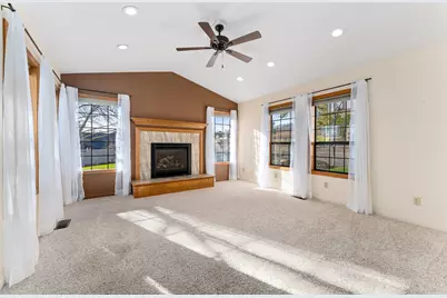 1916 Old Military Road, Central Point, OR 97502 - Photo 6