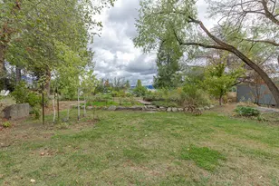 425 S Modoc Ave, Medford, OR 97504 - Photo 58