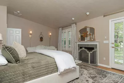 425 S Modoc Avenue, Medford, OR 97504 - Photo 22